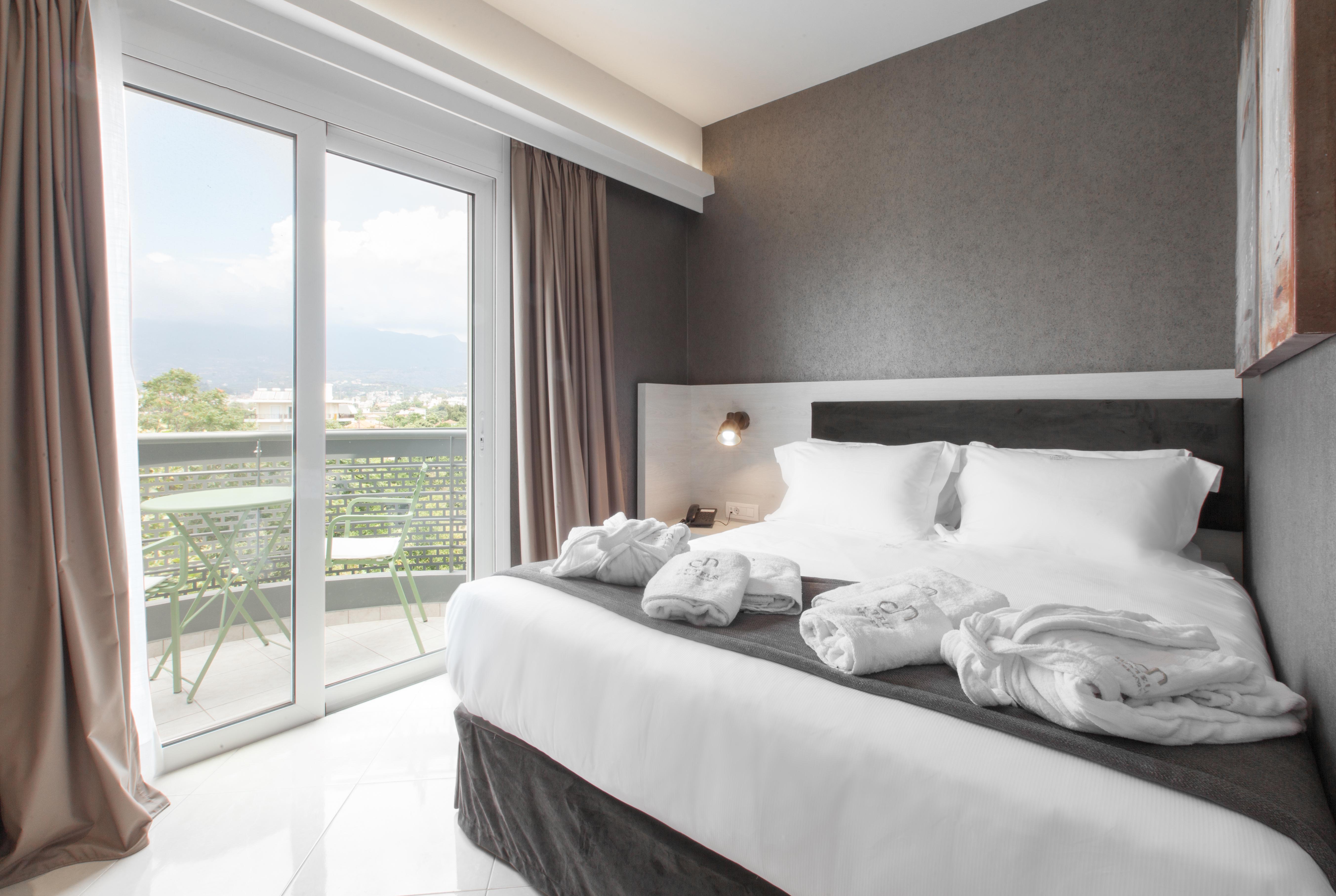 Garden City Resort Каламата Стая снимка