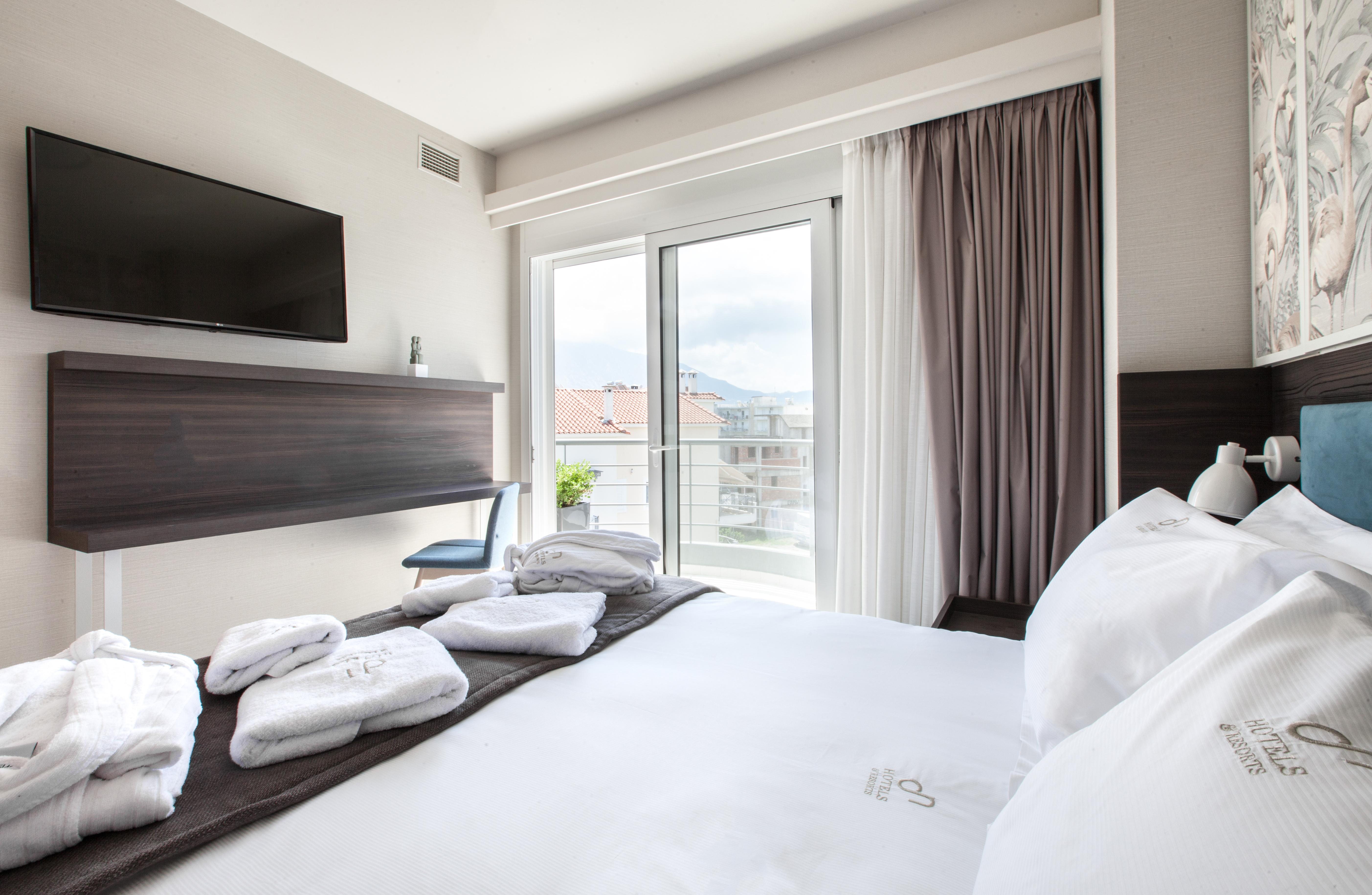 Garden City Resort Каламата Екстериор снимка