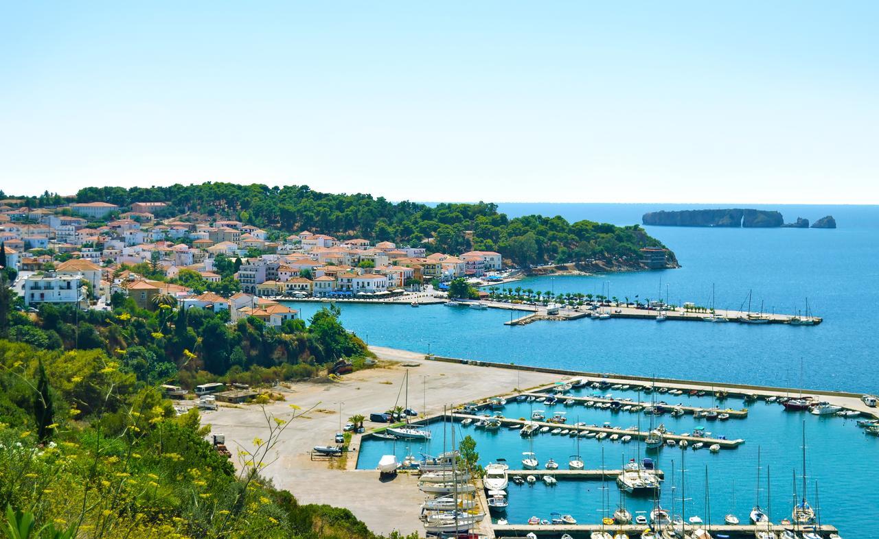 Garden City Resort Каламата Екстериор снимка