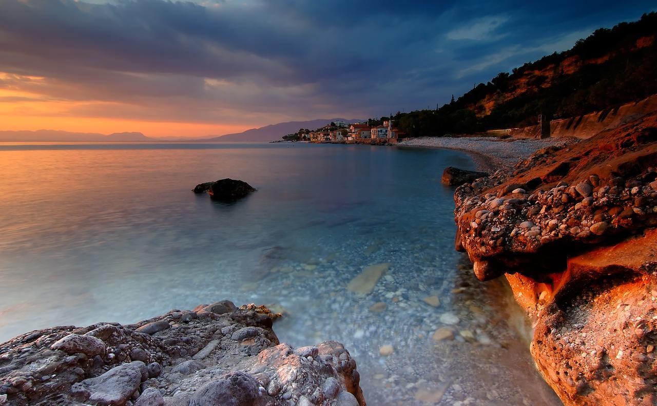 Garden City Resort Каламата Екстериор снимка